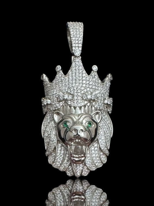 Crowned Lion Silver Men’s Pendant