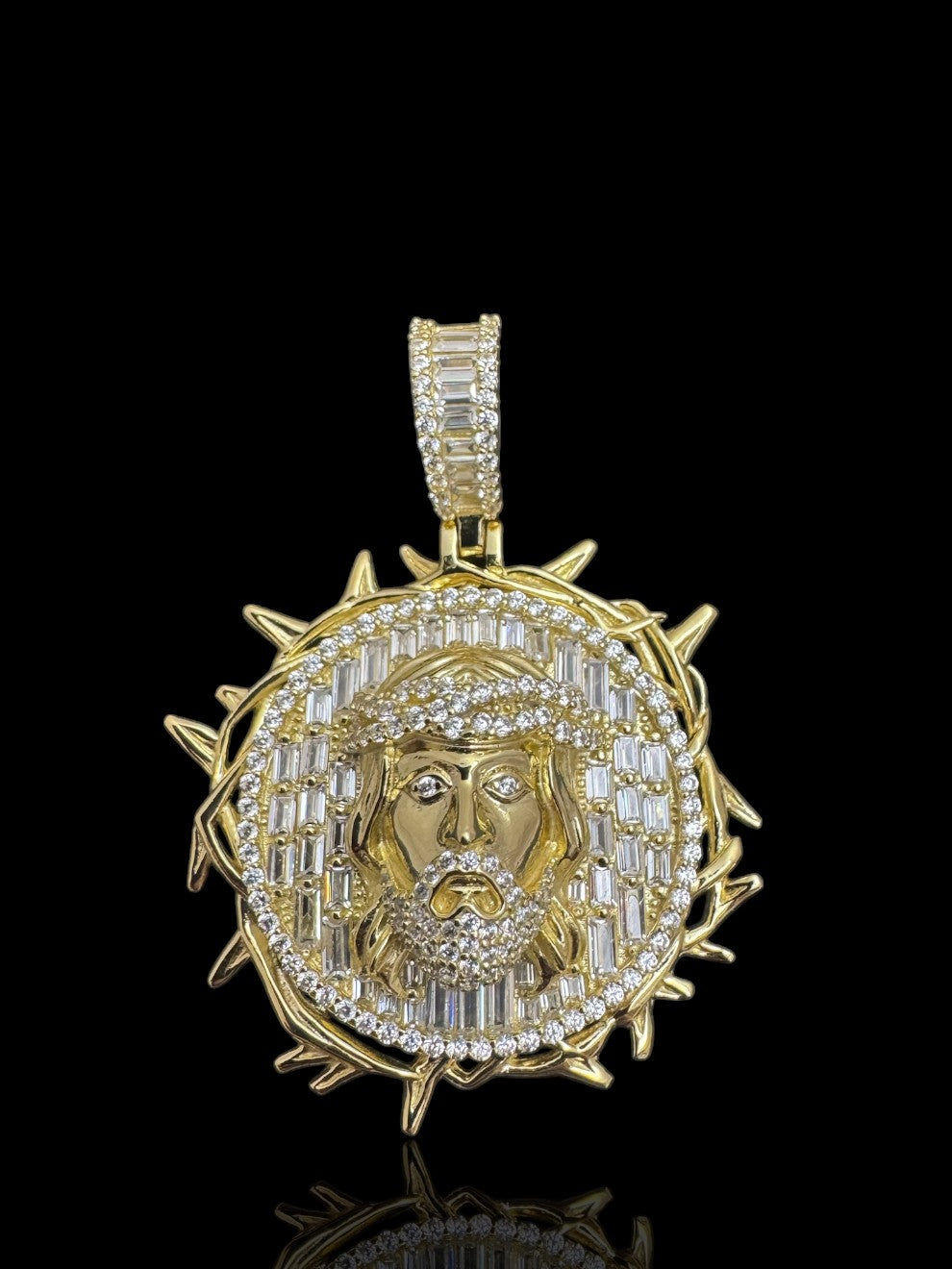 Men’s Round Jesus Face Pendant – 925 Sterling Silver Religious Hip Hop Necklace