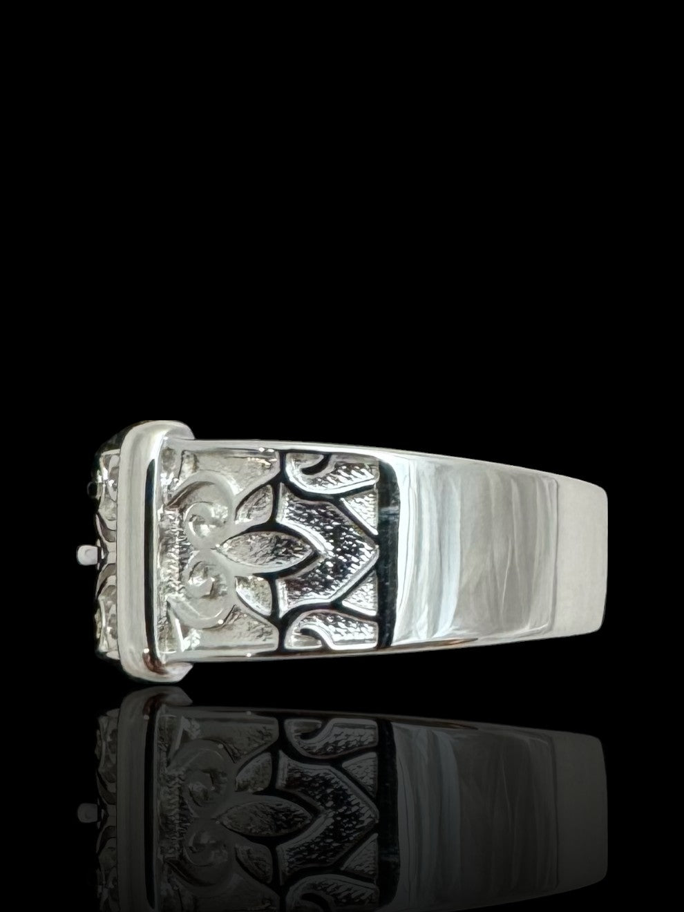 Sterling Silver Chunky Buckle Ring – Bold Statement Silver Jewelry