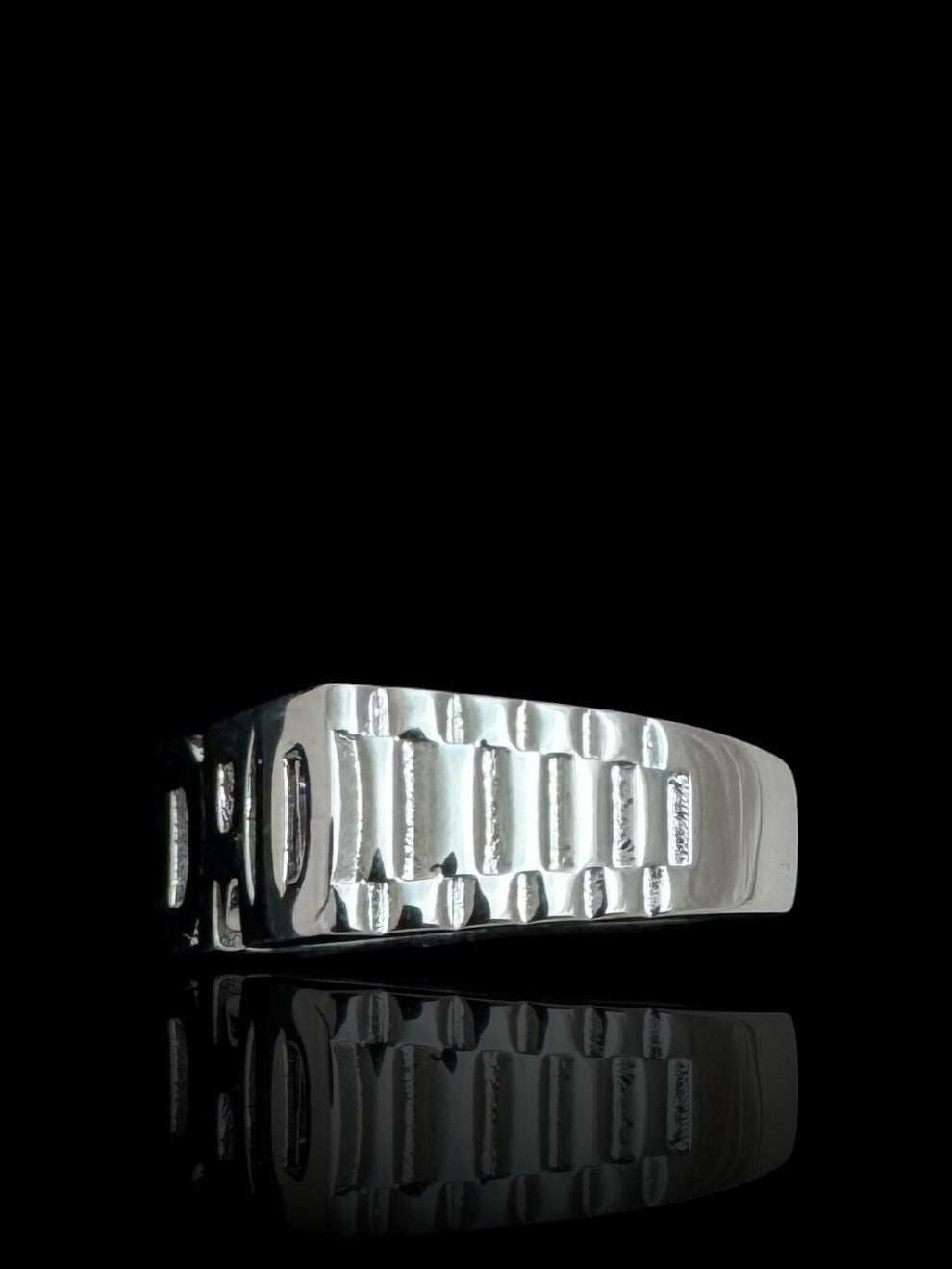 Silver Dad Ring – Meaningful Father’s Ring, Classic Men’s Jewelry