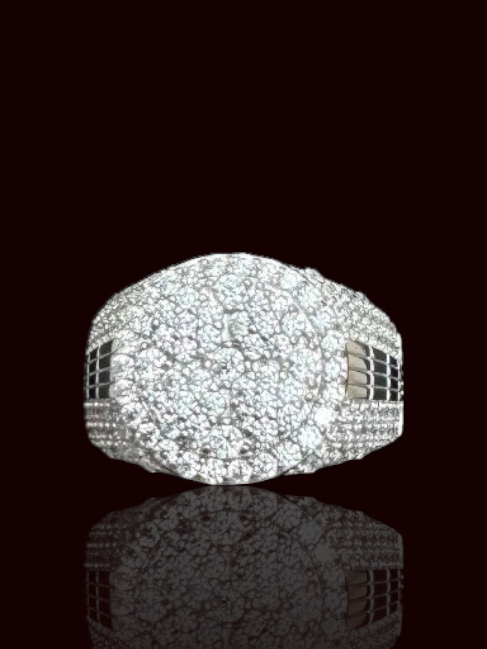 Special Design Round Men’s Silver Ring