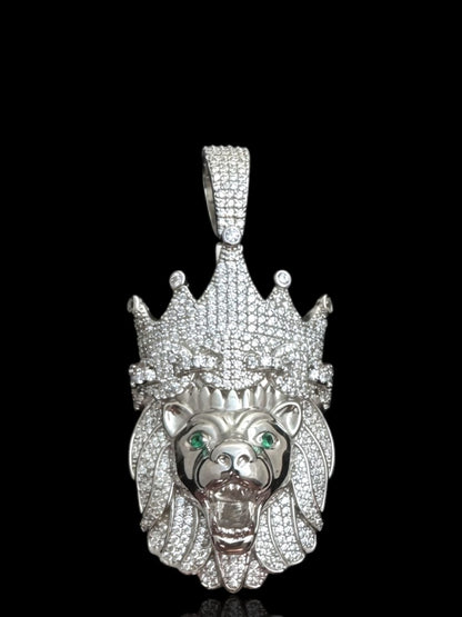 Crowned Lion Silver Men’s Pendant