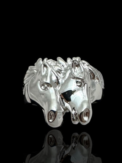 Men’s Sterling Silver Double Horse Head Ring – Bold Equestrian Statement Jewelry