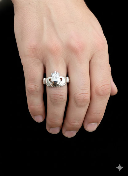 Claddagh (Cleddar) Men’s Silver Ring